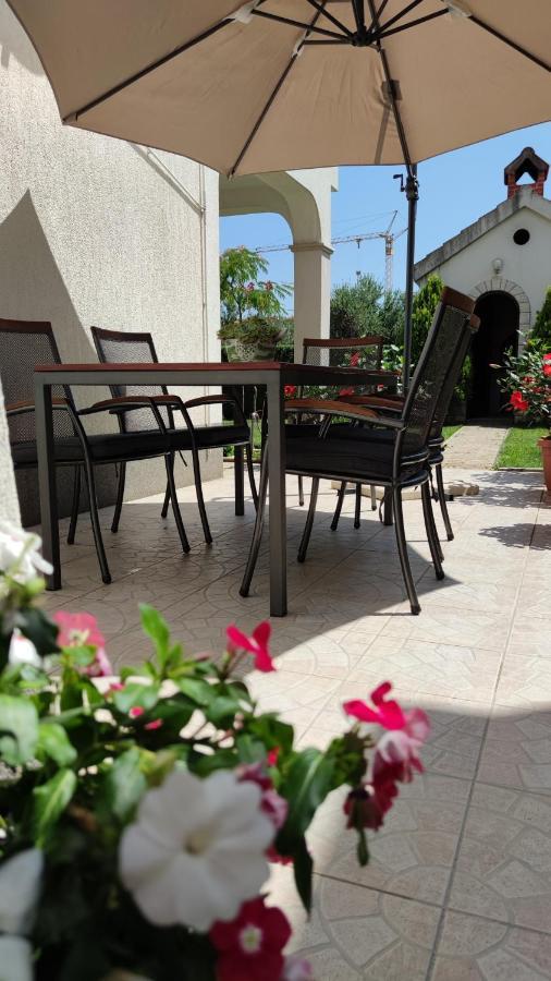 Apartment "Andrea" Split Exterior photo